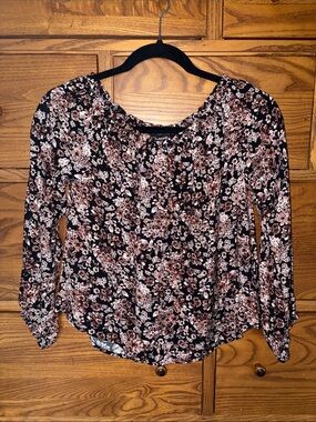 Black Floral Long-Sleeve Blouse